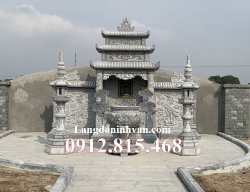 Mẫu lăng mộ đá gia đình đẹp thiết kế xây 3 mái đao chuẩn phong thủy bán tại Phú Thọ