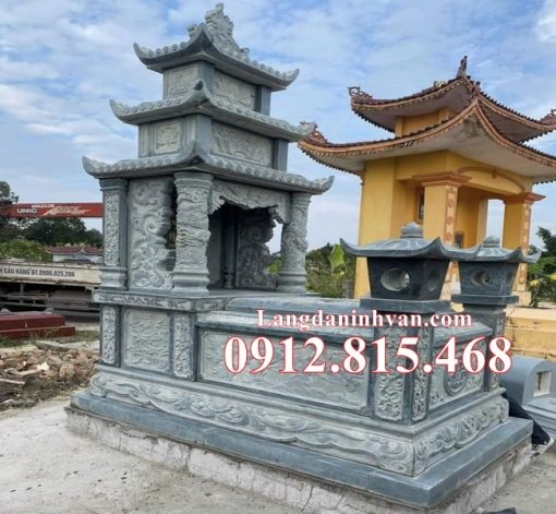 Mẫu mộ ba mái đao đá xanh rêu đẹp bán, lắp đặt tại Phú Thọ