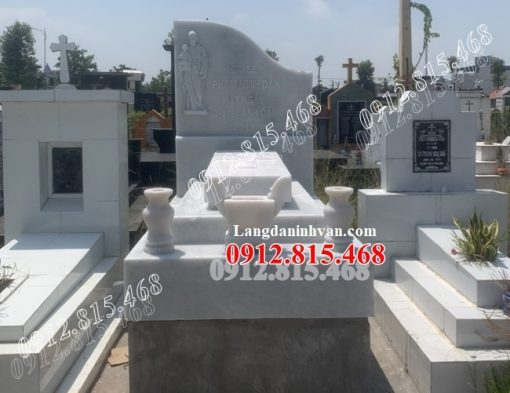 Mẫu mộ công giáo, bia mộ công giáo xây tam cấp đá trắng đơn giản đẹp bán tại Thái Nguyên