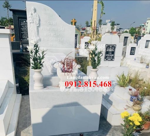 Mẫu mộ công giáo thiết kế xây tam cấp đá trắng đẹp bán tại Nam Định
