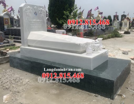 Mẫu mộ đá trắng của người theo đạo công giáo, thai nhi và người mất trẻ đơn giản đẹp bán tại Bắc Ninh