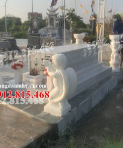 Mẫu mộ tam cấp công giáo đá trắng non nước đơn giản đẹp bán tại Thừa Thiên Huế