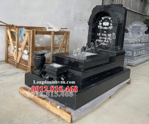 Mẫu mộ tam cấp, lăng mộ tam cấp đá hoa cương, granite nguyên khối đẹp bán tại Quảng Ninh