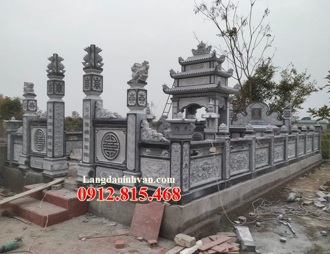 Mẫu nghĩa trang gia đình, gia tộc, dòng họ thiết kế xây bằng đá khối đẹp tại Bình Thuận