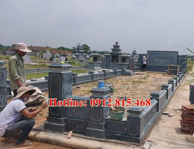 Nghĩa trang gia đình, gia tộc, dòng họ thiết kế xây bằng đá xanh rêu đơn giản đẹp