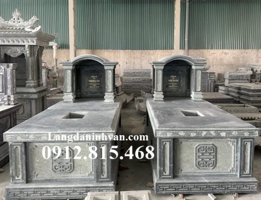 Mẫu mộ đôi, chụp mộ đôi đá xanh rêu đẹp thiết kế 1 mái đao hợp phong thủy