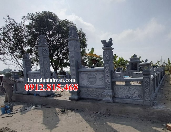 Mẫu miếu thờ thần linh ngoài trời xây cho công ty, doanh nghiệp tại Quảng Bình