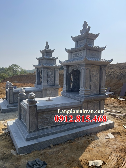 Mẫu mộ ba mái đá xanh đẹp chuẩn phong thủy bán tại Quảng Ninh