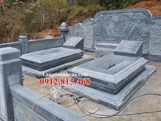 Mẫu mộ đôi gia đình thiết kế đơn giản đẹp tại Kon Tum