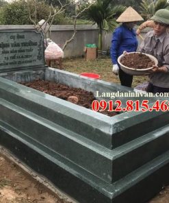 Mẫu mộ đá xanh rêu đẹp bán tại Đắk Lắk 05 – Mộ đá, chụp mộ đá xanh rêu Thanh Hóa