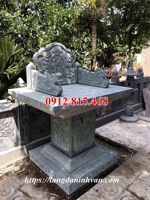 Mẫu bàn thờ thiên ngoài trời đẹp bán tại Bình Thuận 09 – Cây hương đá