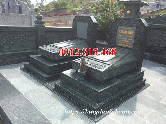 Mẫu mộ đá đôi tại Vĩnh Long