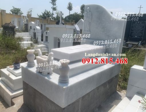 Mẫu mộ công giáo, bia mộ công giáo đá trắng xây tam cấp đẹp bán tại Quảng Ngãi
