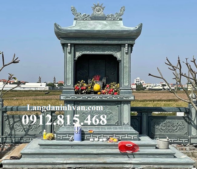 Mẫu lăng mộ đá, cây hương, miếu thờ thần linh nghĩa trang gia đình xây 1 mái đẹp bán tại Quảng Bình