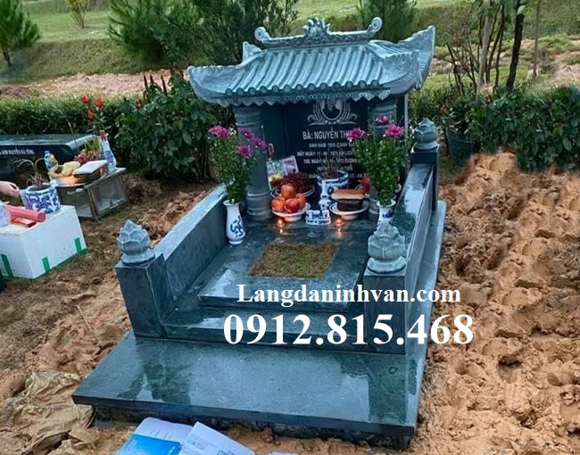 Mẫu mộ, chụp mộ một mái đá xanh rêu hiện đại bán tại Thừa Thiên Huế