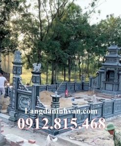 Mẫu lăng mộ gia đình, gia tộc, dòng họ thiết kế xây 3 mái, 3 đao đá khối xanh rêu đẹp bán tại Sài Gòn, TP Hồ Chí Minh