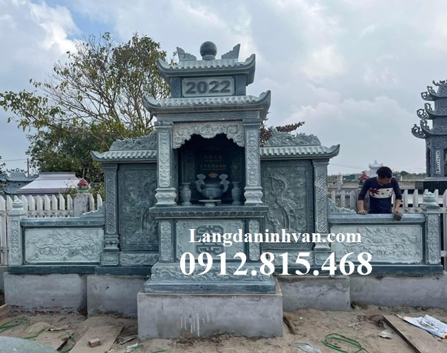 Mẫu lăng mộ gia đình, gia tộc, dòng họ xây 2 mái đao đá xanh rêu đẹp bán tại Phú Thọ