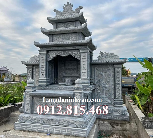 Mẫu mộ ba mái che để thờ tro cốt gia đình thiết kế xây bằng đá khối đẹp bán tại TP Hồ Chí Minh, Sài Gòn