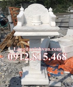 Mẫu bàn thờ thiên, bàn thờ ông thiên cột vuông chạm mây đá trắng đẹp bán tại Sài Gòn, Thành Phố Hồ Chí Minh