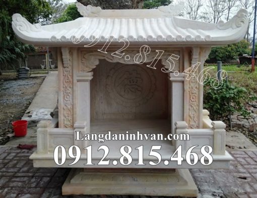 Mẫu miếu thờ thần linh ngoài trời đá vàng đẹp bán tại Quảng Nam