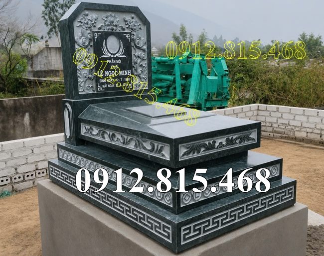 Mẫu mộ tam cấp đá xanh rêu đẹp bán tại Quảng Ninh - Chụp mộ đá tại Quảng Ninh